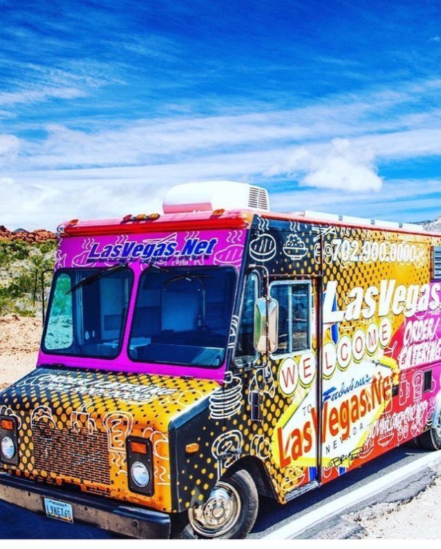 Vegan restaurants in Las Vegas pivot due to coronavirus mandatory shutdown and social distancing. For more vegan news in Las Vegas, visit www.vegansbaby.com