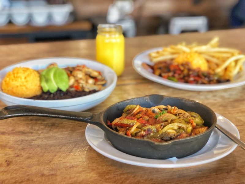 The seven best vegan brunches in Las Vegas that also serve alcohol. For more vegan food in Las Vegas, visit www.vegansbaby.com
