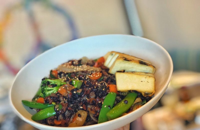 Flower Child offers a large selection of vegan and vegan gluten-free options in Las Vegas. For more vegan dining in Las Vegas, visit www.vegansbaby.com/vegansbaby2018