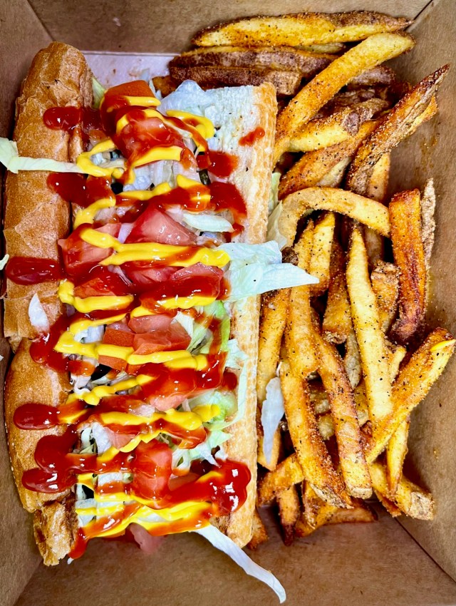 Looking for vegan soul food in Las Vegas? Check out Souley Vegan. Here is what to order at Souley Vegan. For more vegan dining in Las Vegas, visit www.vegansbaby.com
