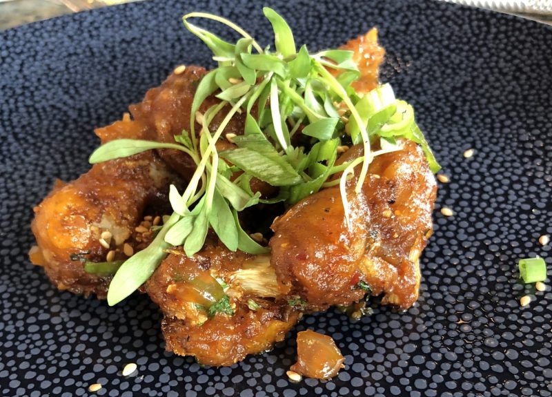 15 of the best vegan dishes in Las Vegas that everyone needs to try! For more vegan food in Las Vegas, visit www.vegansbaby.com/vegansbaby2018
