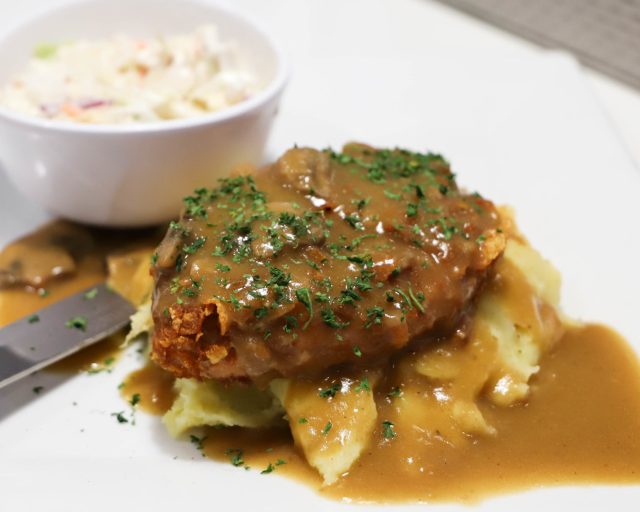 The Modern Vegan has more than 100 menu items. Here are the 7 you must try. For more vegan dining in Las Vegas, visit www.vegansbaby.com