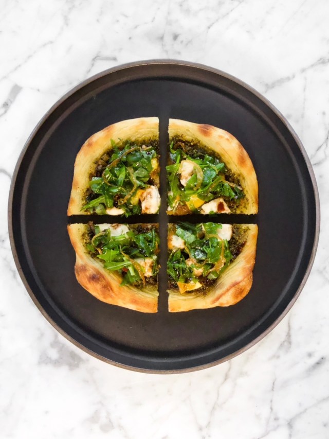 Vegans Baby and Vegan World Tours presents a NYC vegan foodie weekend Aug. 20 - 22, 2021. Reserve your spot today for this vegan food event in New York City.