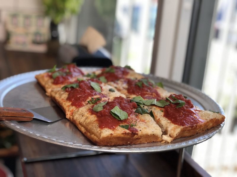 15 of the best vegan dishes in Las Vegas that everyone needs to try! For more vegan food in Las Vegas, visit www.vegansbaby.com/vegansbaby2018