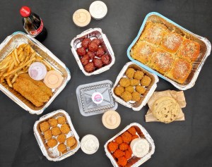 Vintage Vegan Diner is a vegan comfort food ghost kitchen in Las Vegas. You can order vegan food and have it delivered to Centennial Hills and all over Las Vegas. For more vegan dining, visit www.vegansbaby.com