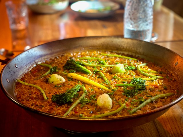 EDO Tapas + Wine offers a vegan tasting menu and more vegan options and is a vegan-friendly restaurant in Las Vegas. For more vegan options, visit www.vegansbaby.com