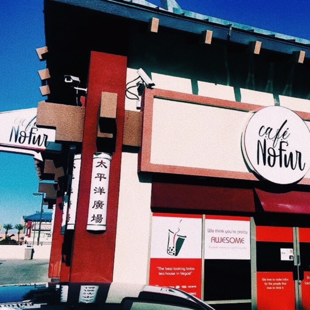 The newest vegan restaurant in Las Vegas to open in Cafe No Fur. The all-vegan restaurant serves coffee, tea, vegan desserts and entrees. For more vegan dining in Las Vegas, visit www.vegansbaby.com/vegansbaby2018