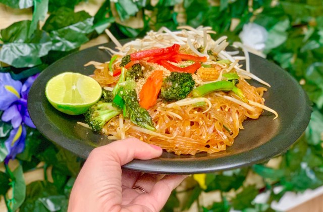 Yum Thai is an all-vegan pop-up in Northwest Las Vegas. For more vegan dining visit www.vegansbaby.com