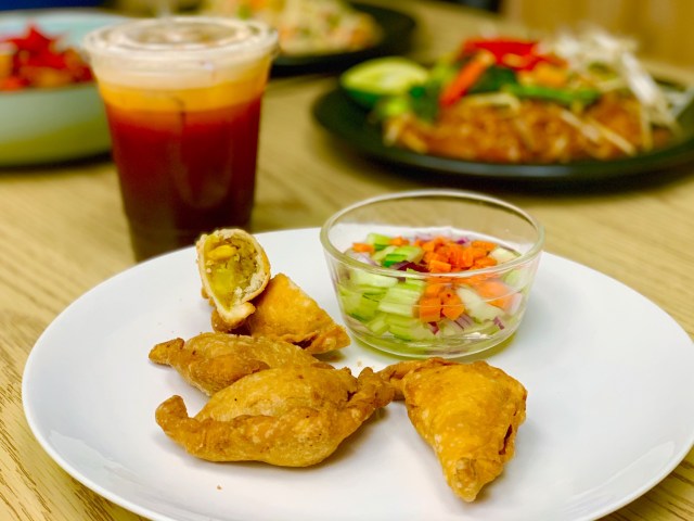 Yum Thai is an all-vegan pop-up in Northwest Las Vegas. For more vegan dining visit www.vegansbaby.com