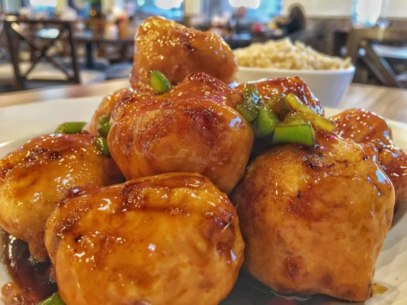 VeggiEat Xpress in Henderson is a vegan restaurant in Las Vegas. It's other location is vegan-friendly. For more vegan food in Las Vegas, visit www.vegansbaby.com/vegansbaby2018