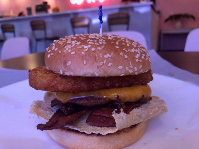 Cafe No Fur is a vegan restaurant in Las Vegas that delivers 24/7 . For more information, visit www.vegansbaby.com