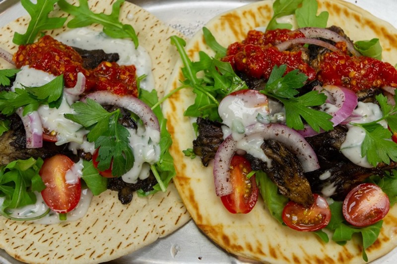 Guide to vegan options at Life is Beautiful 2021. For more vegan dining visit www.vegansbaby.com