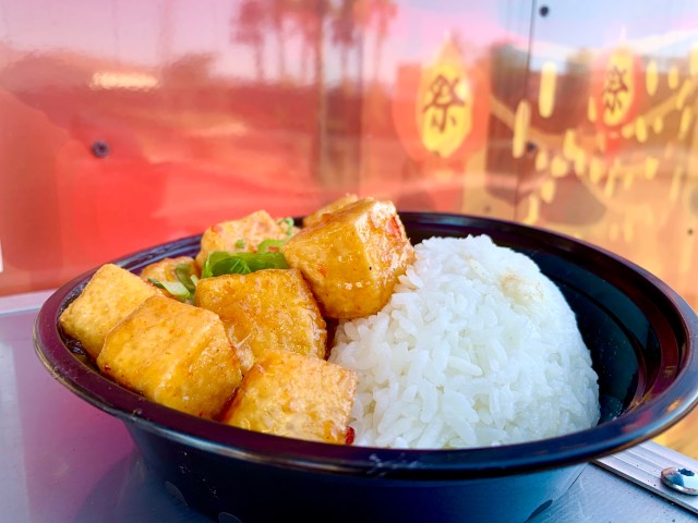 Matsuri is a vegan-friendly food truck in Las Vegas. For more vegan options in Las Vegas, visit www.vegansbaby.com