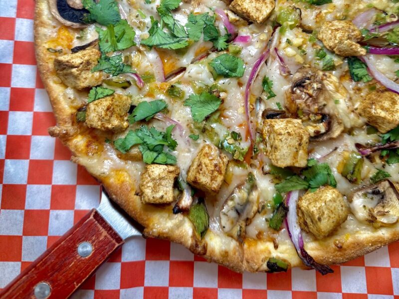Vegan pizza near me: Pizza Twist vegan options in Las Vegas. For more vegan-friendly restaurants in Las Vegas visit www.vegansbaby.com