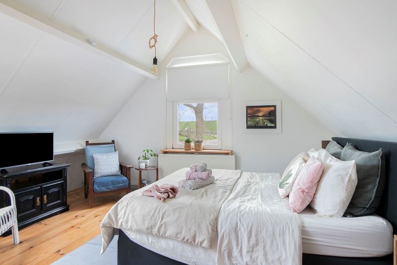 Cozy vegan guest room at Vegotel Blije Friesland