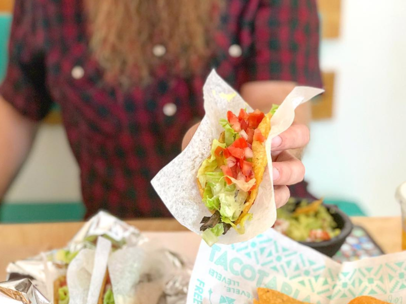 15 of the best vegan dishes in Las Vegas that everyone needs to try! For more vegan food in Las Vegas, visit www.vegansbaby.com/vegansbaby2018