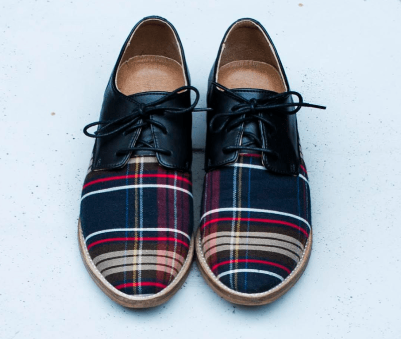 Looking for a pair of vegan shoes to gift this year? Head over to Vegans, Baby's vegan holiday gift guide for the best vegan gifts - www.vegansbaby.com